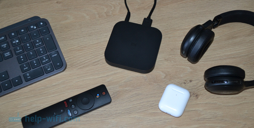 Kaip prijungti „Bluetooth“ įrenginį prie „Xiaomi Mi Box S“, „TV Stick“ ar kitos „Android“ televizoriaus antstolio? Mes jungiame belaidžius ausines, stulpelį, pelę, klaviatūrą