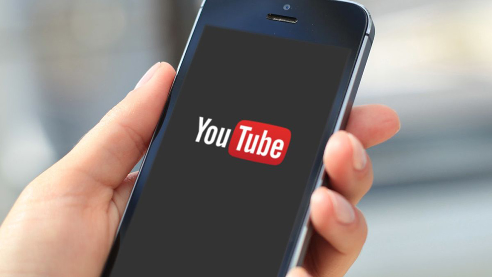 Kā iespējot video no YouTube vietnē iOS